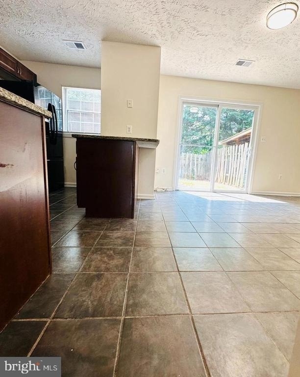 8658 Woodhue Court - Photo 5