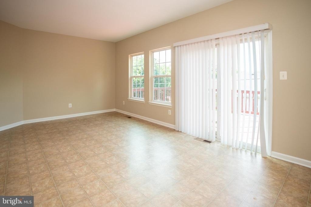 10246 Whitworth Lane - Photo 28