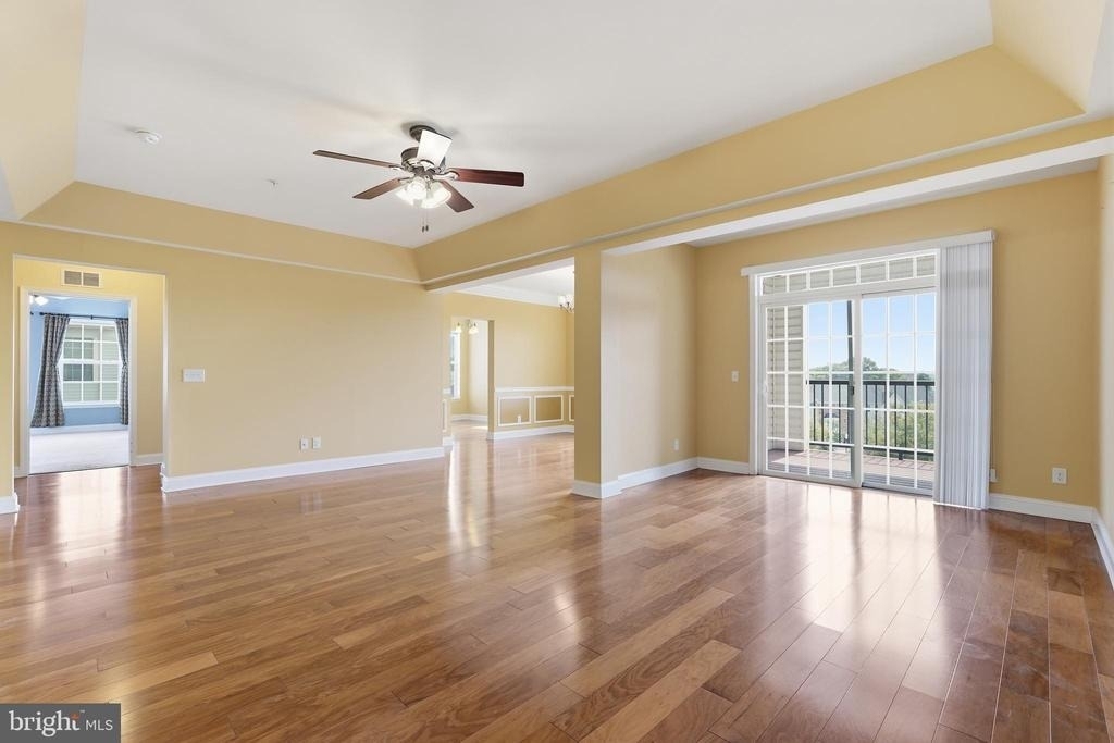 9202 Charleston Drive - Photo 5