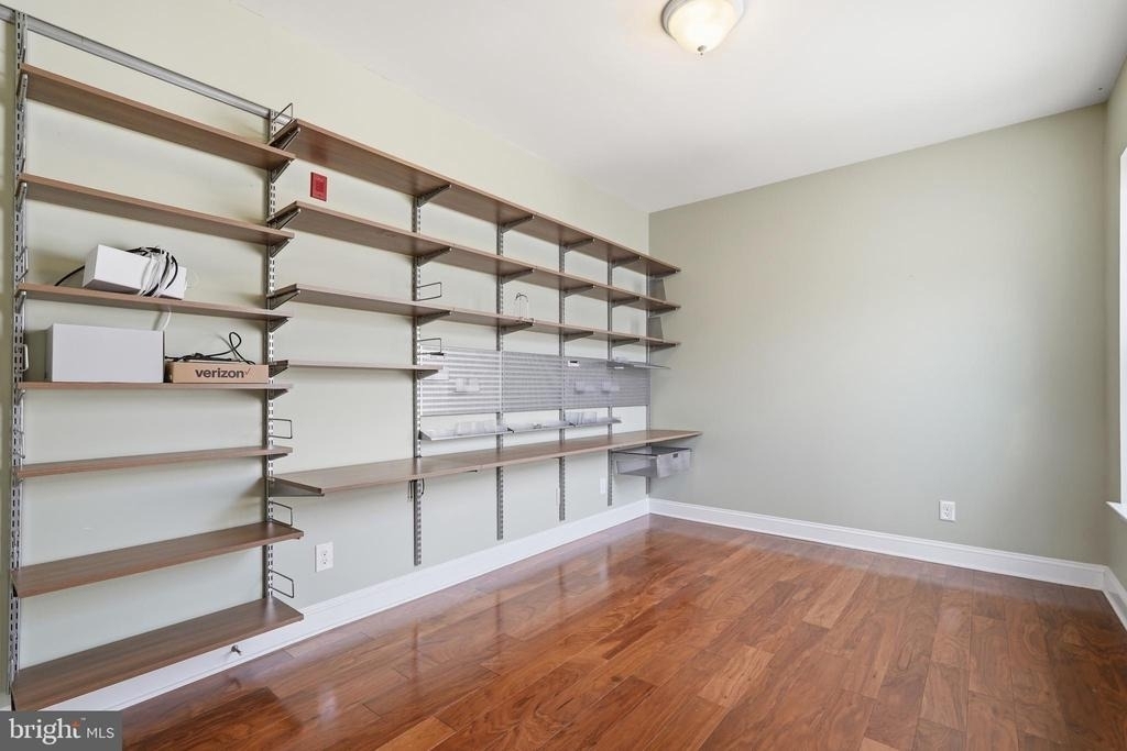 9202 Charleston Drive - Photo 9