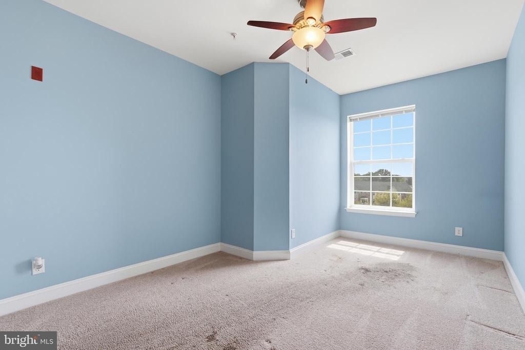 9202 Charleston Drive - Photo 15