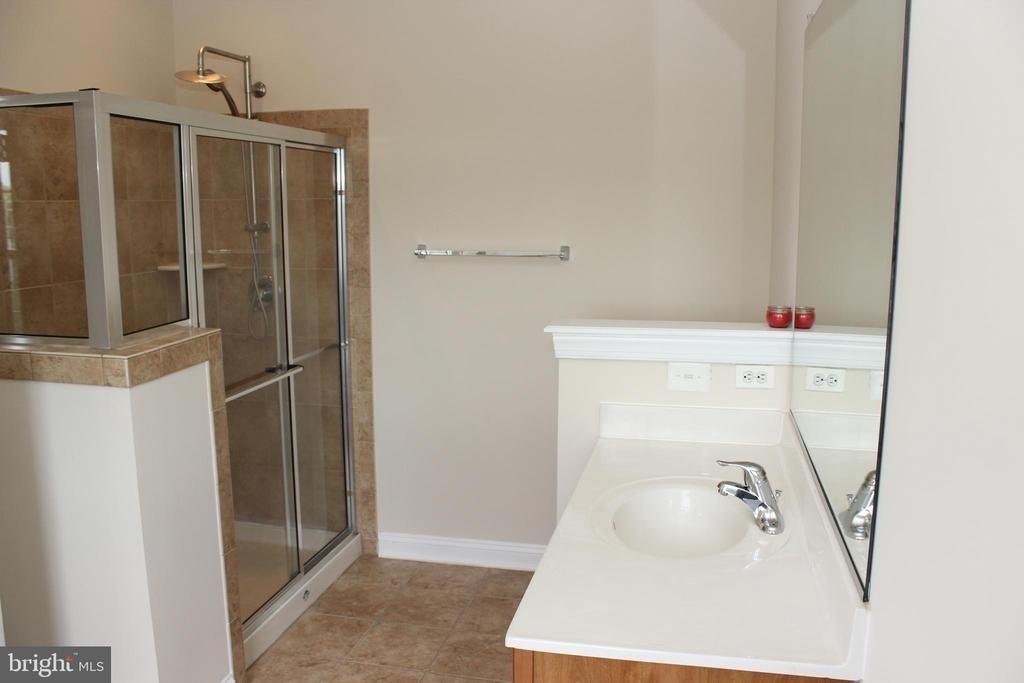42751 Puller Terrace - Photo 22