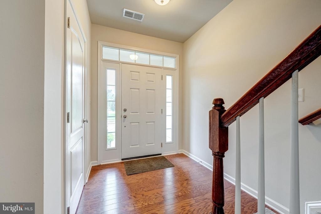 22635 Norwalk Square - Photo 1