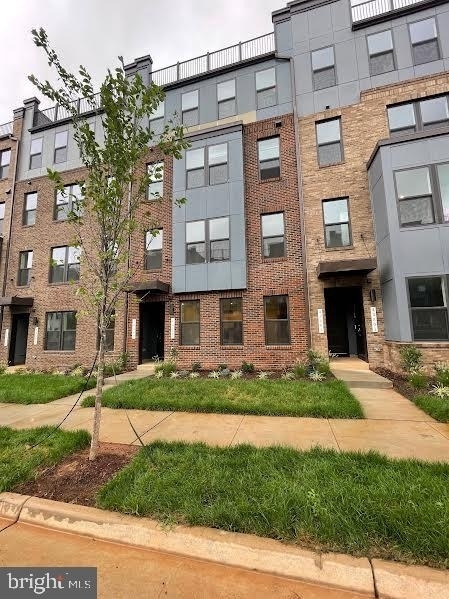 43805 Middleway Terrace - Photo 36