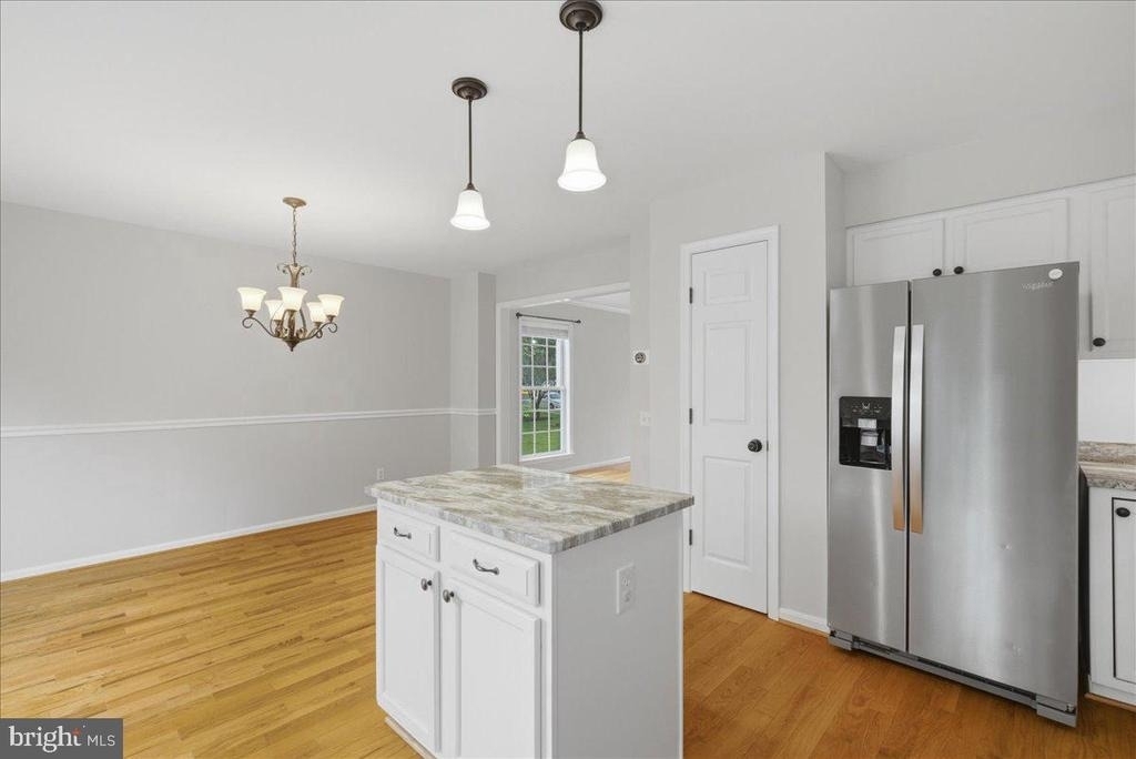 21028 Coach House Square - Photo 11