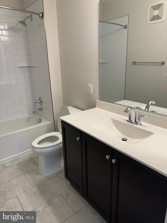 43795 Transit Square - Photo 15