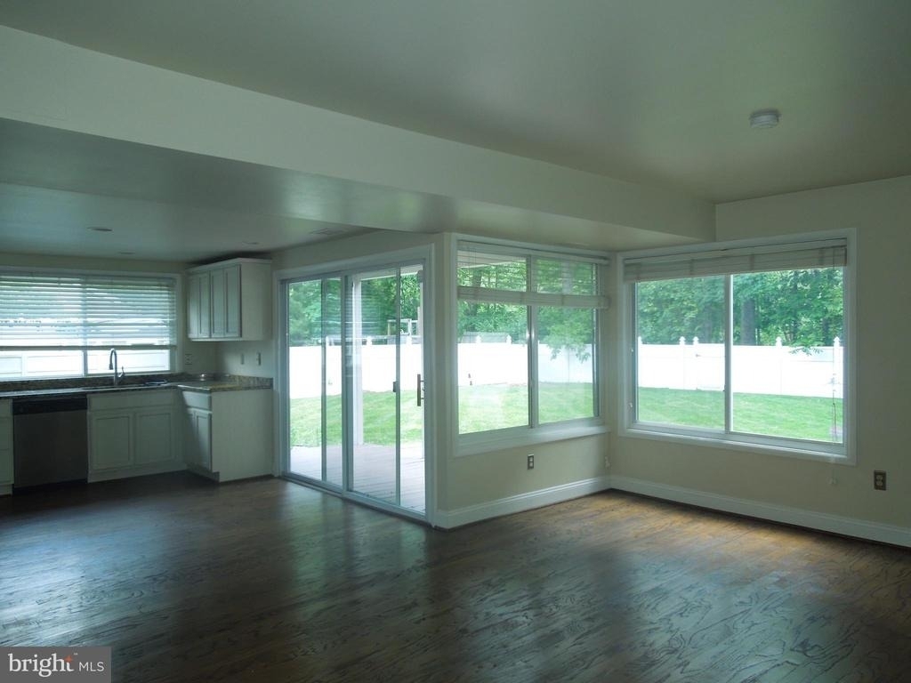 7 Biscayne Place - Photo 4