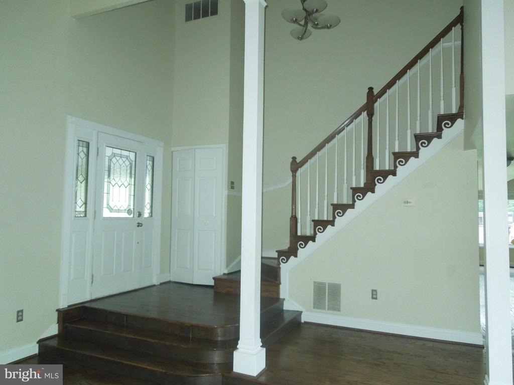 7 Biscayne Place - Photo 5