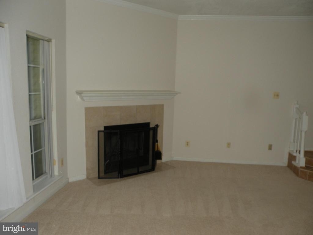662 Gateway Drive Se - Photo 1