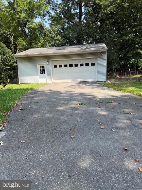 9101 Wildwood Street - Photo 5