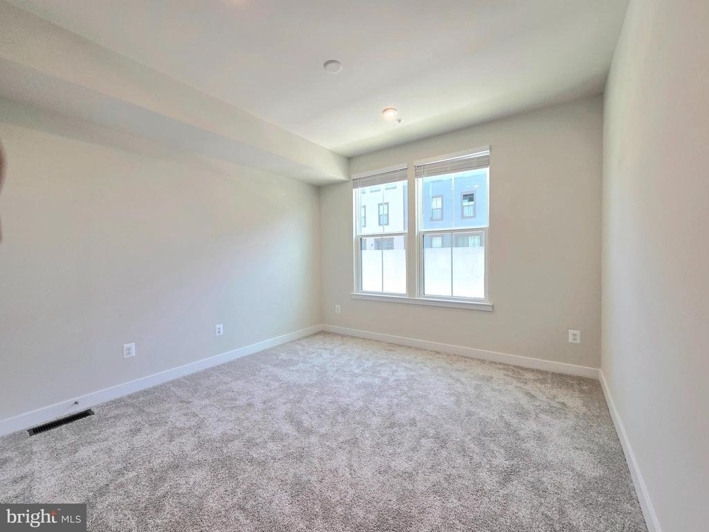 4528 Dandelion Loop - Photo 12