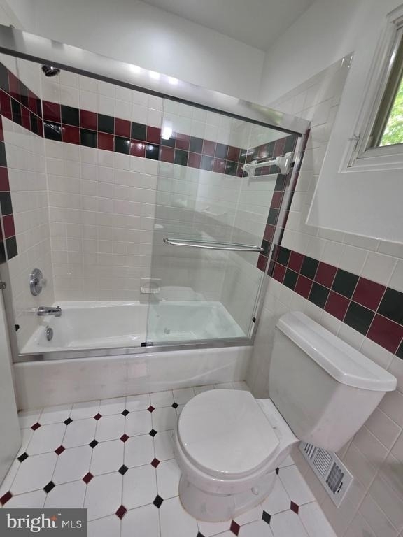 9929 Barnsbury Court - Photo 17