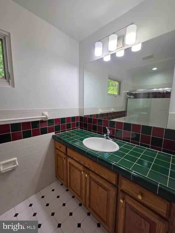 9929 Barnsbury Court - Photo 18