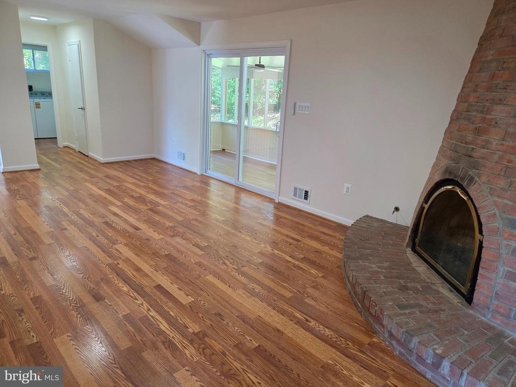 9929 Barnsbury Court - Photo 4