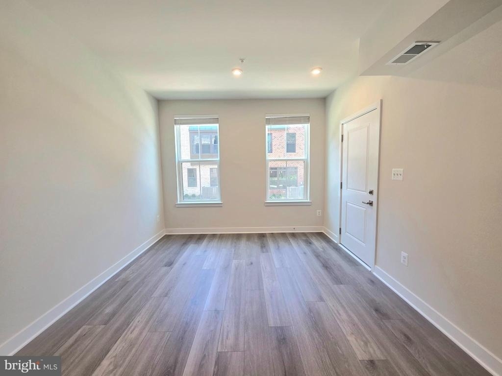 4540 Dandelion Loop - Photo 3