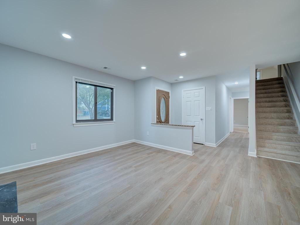 11301 Gatesborough Lane - Photo 4
