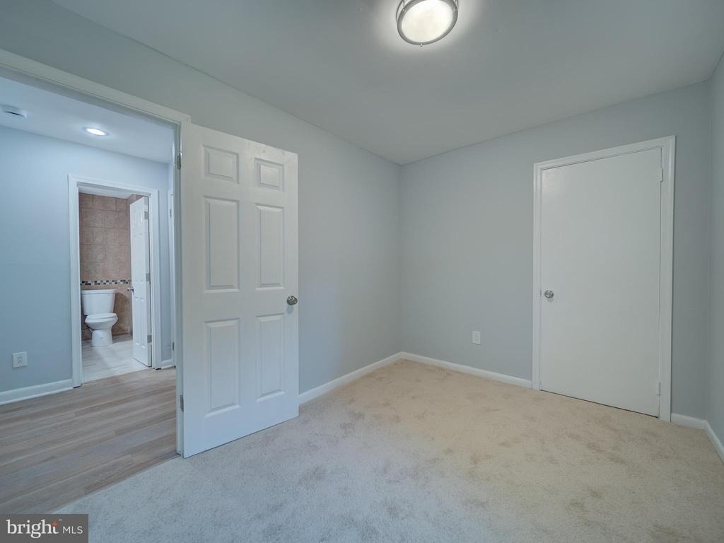 11301 Gatesborough Lane - Photo 11