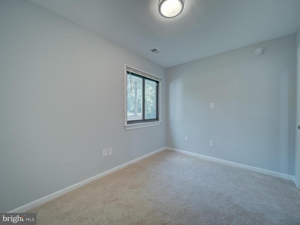 11301 Gatesborough Lane - Photo 10
