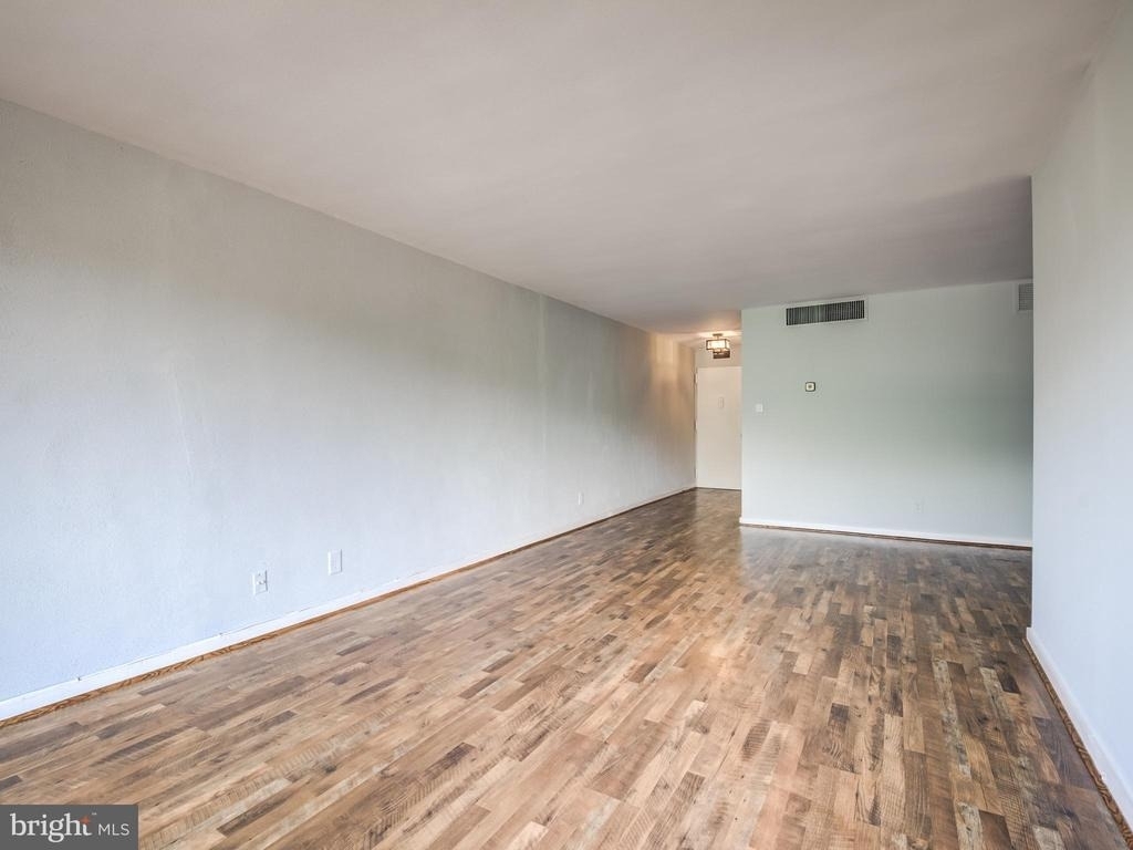 11400 Washington Plaza W - Photo 21