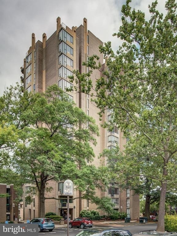 11400 Washington Plaza W - Photo 49