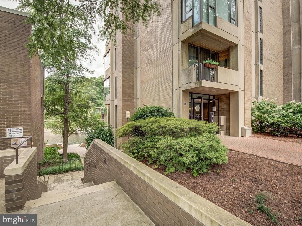 11400 Washington Plaza W - Photo 6