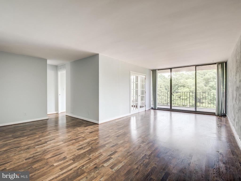 11400 Washington Plaza W - Photo 18