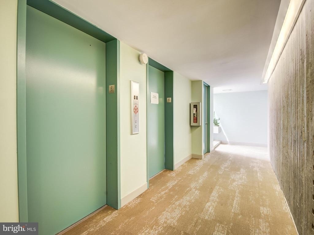 11400 Washington Plaza W - Photo 8