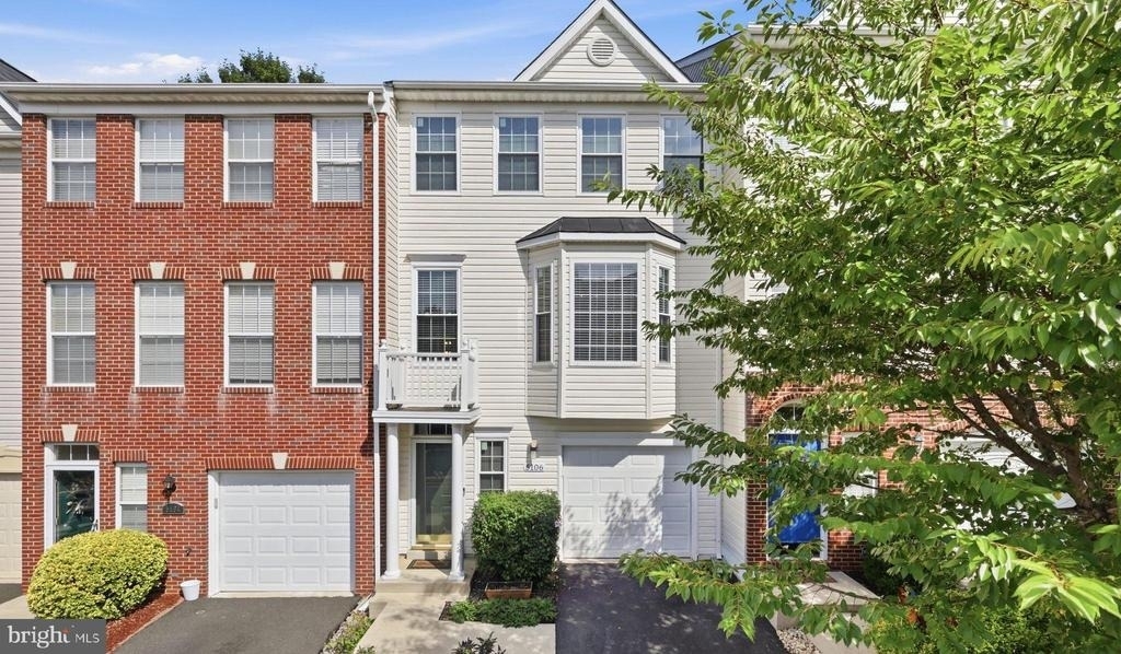 5106 Ballycastle Circle - Photo 0