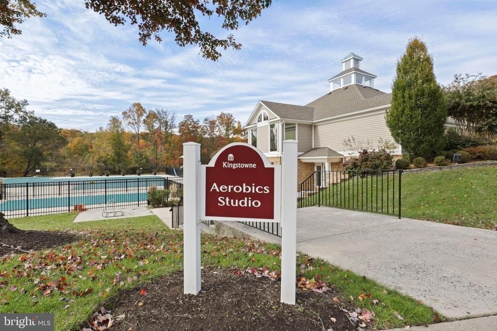 5106 Ballycastle Circle - Photo 49