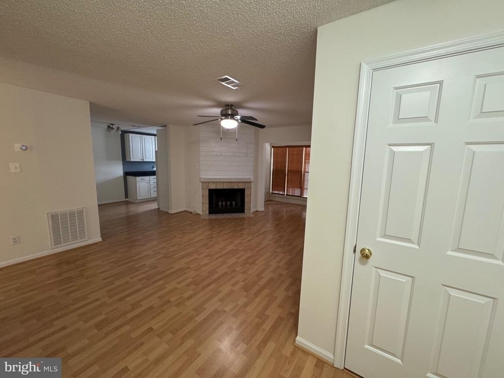 12103 Greenwood Court - Photo 15