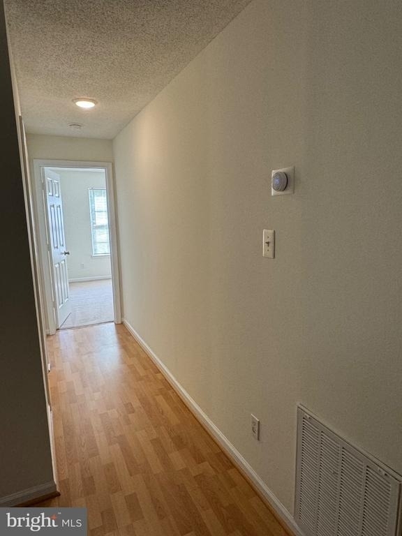 12103 Greenwood Court - Photo 5