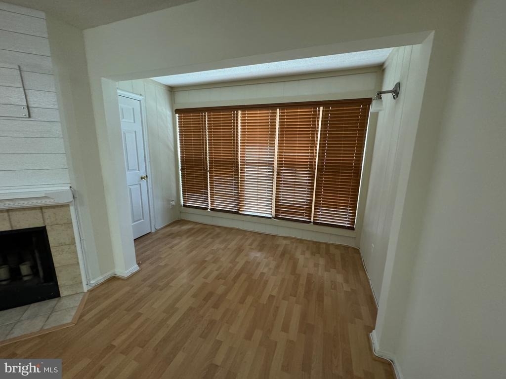 12103 Greenwood Court - Photo 17