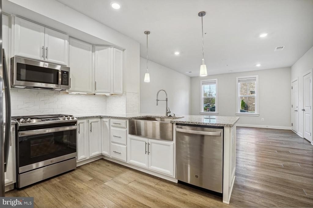 2263 Woodland Gap Terrace - Photo 4