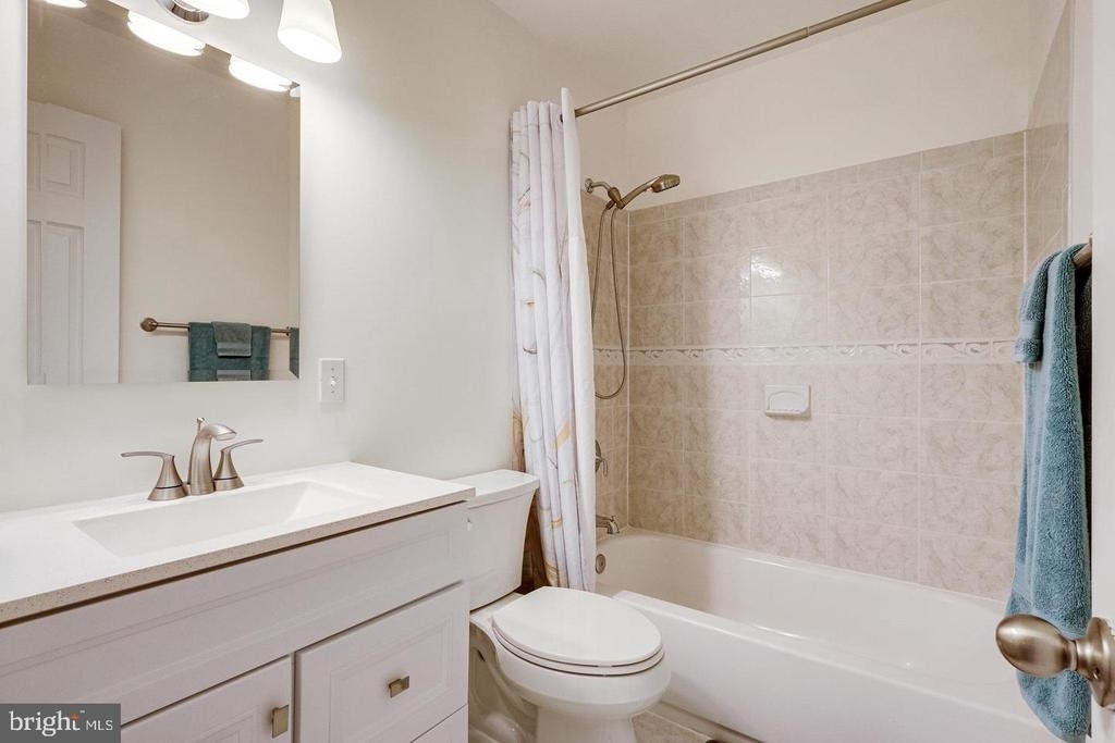 6295 Hillary Court - Photo 20
