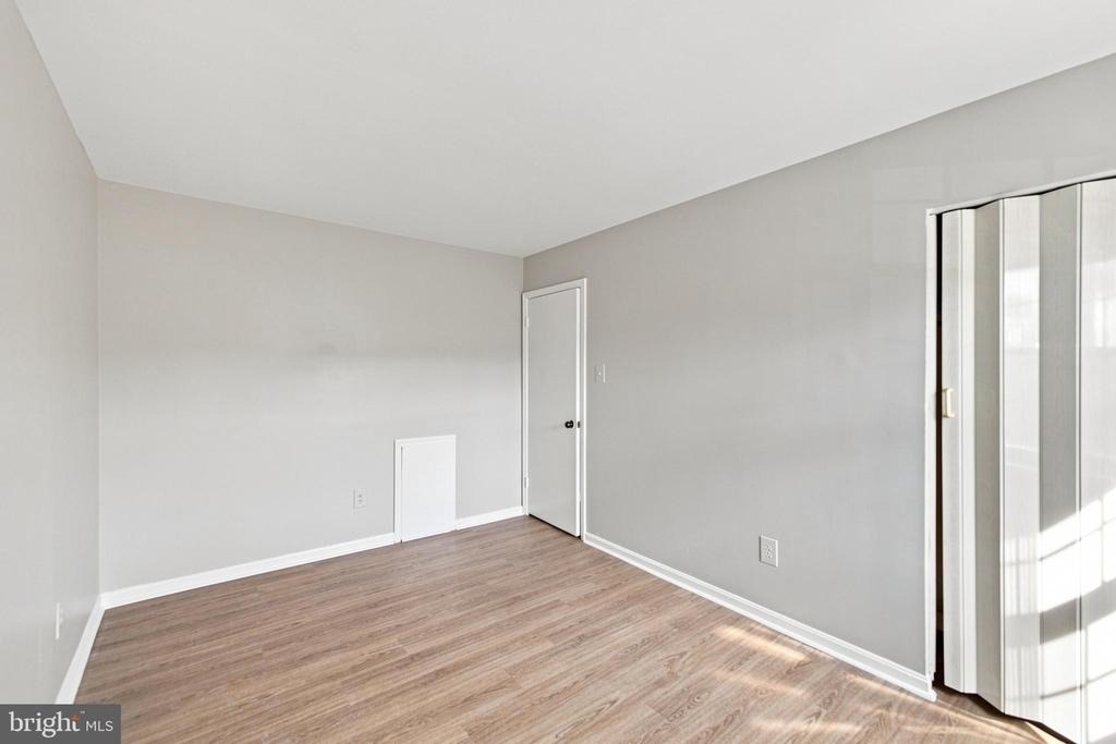 8346 Stationhouse Court - Photo 25