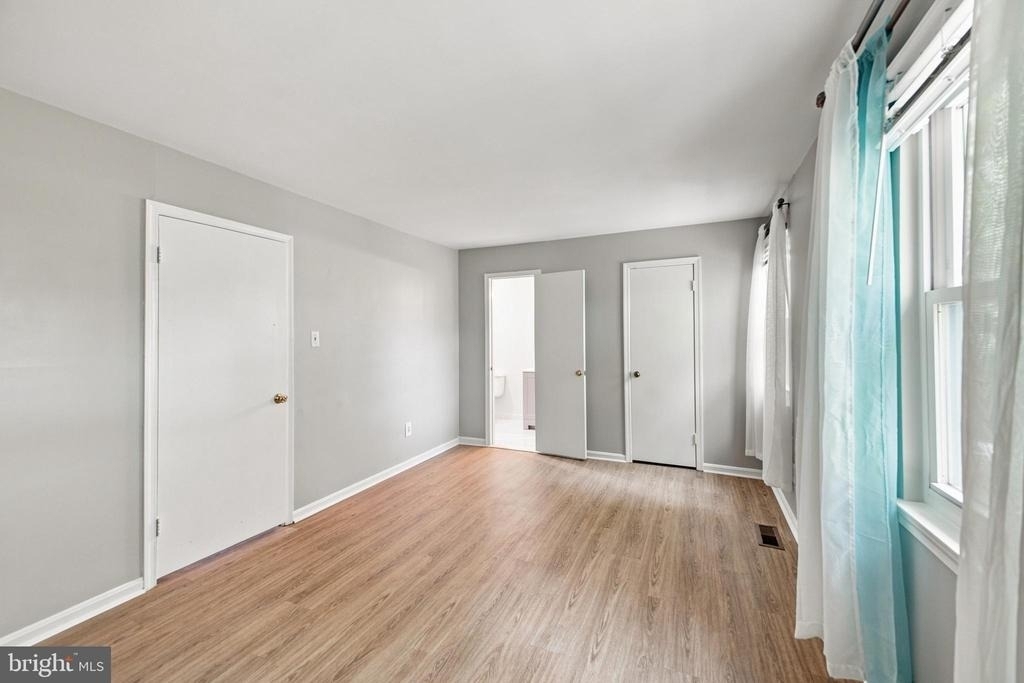 8346 Stationhouse Court - Photo 19