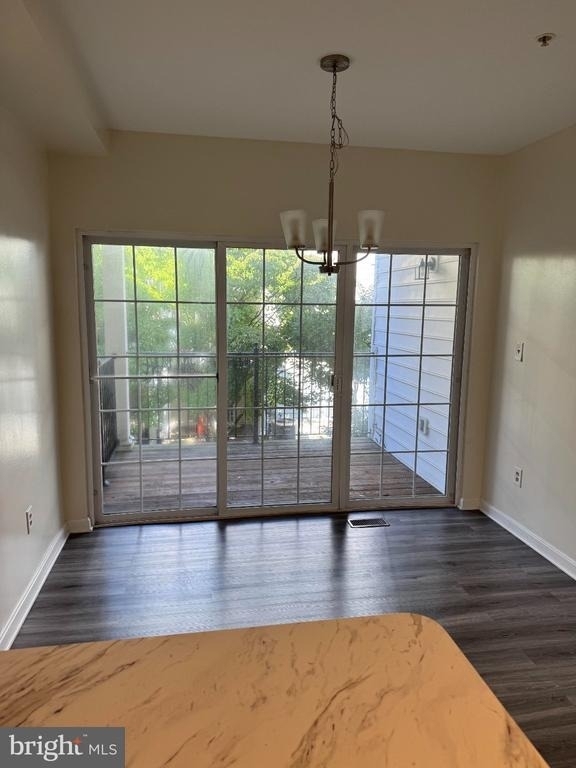 1588 Leeds Castle Drive - Photo 5