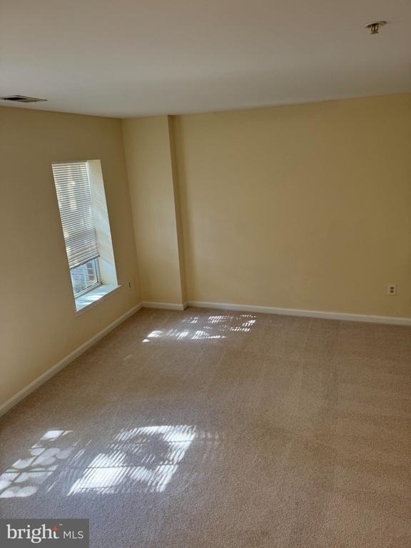 1588 Leeds Castle Drive - Photo 9