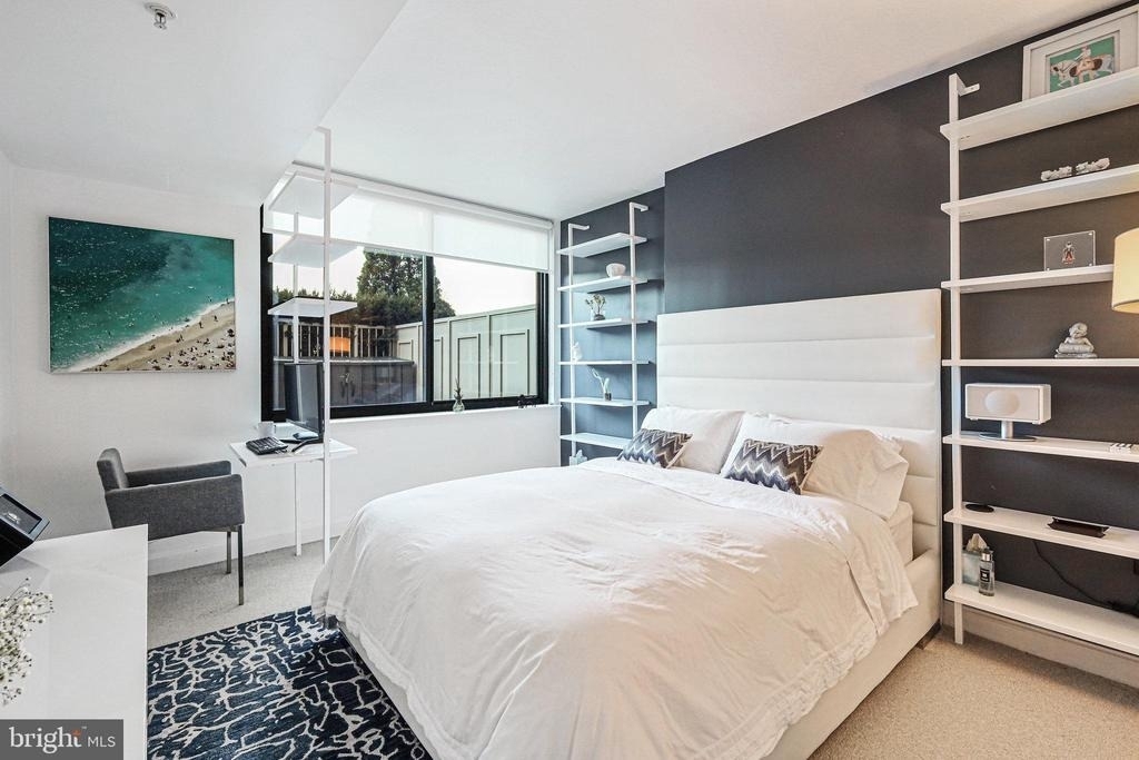 2451 Midtown Avenue - Photo 13