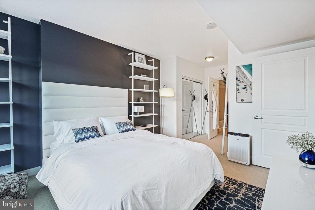 2451 Midtown Avenue - Photo 14