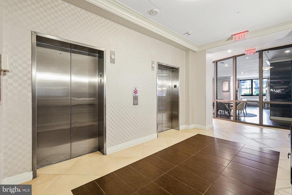 2451 Midtown Avenue - Photo 24