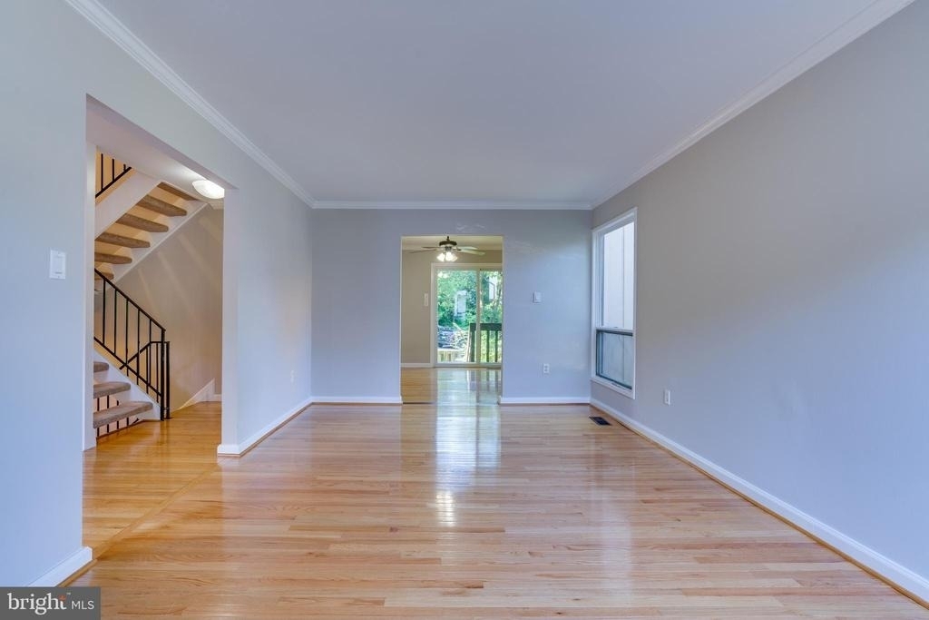 4405 Elan Court - Photo 14