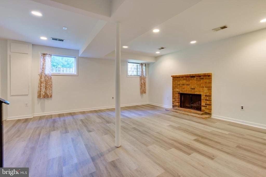 4405 Elan Court - Photo 34