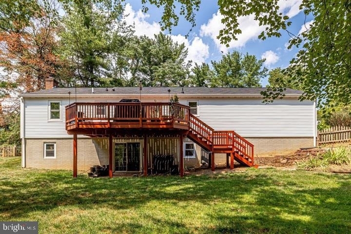 2601 Seskey Glen Court - Photo 4