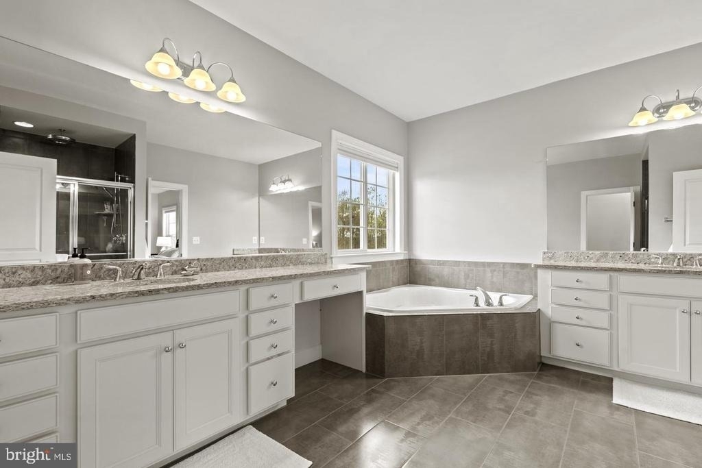 9228 Clementine Court - Photo 25