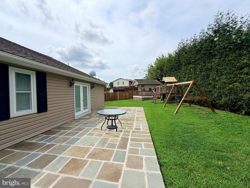 504 Hitt Court - Photo 44
