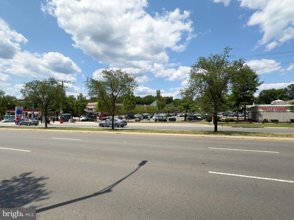 4600 Duke Street - Photo 42
