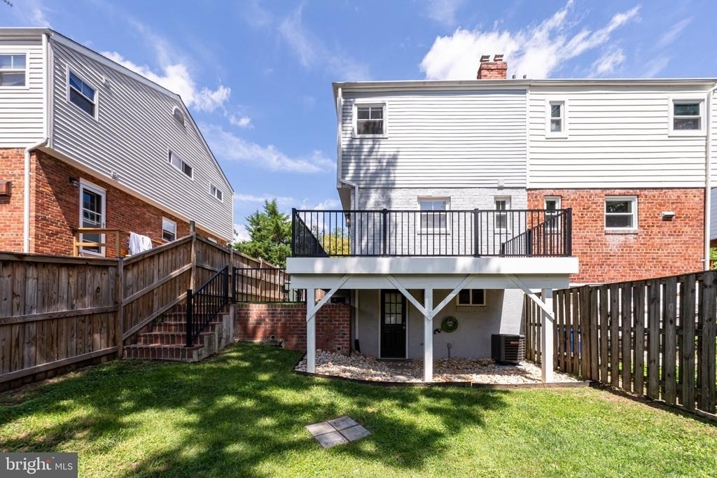 3930 Vermont Avenue - Photo 30