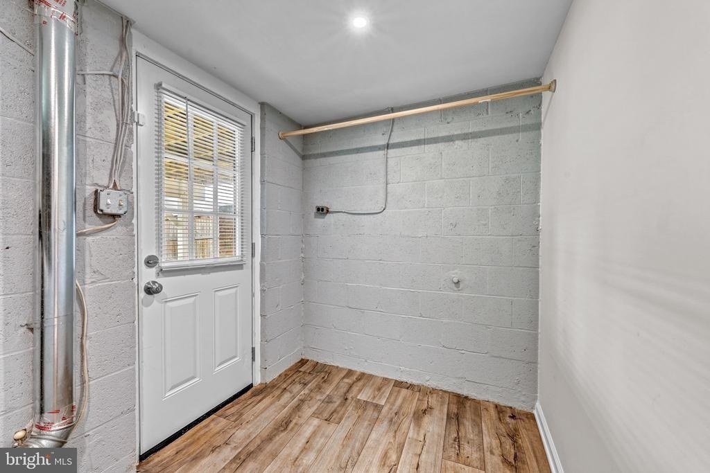 3930 Vermont Avenue - Photo 25