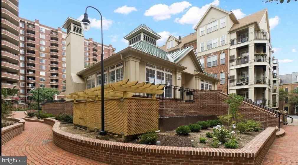 2310 14th Street N - Photo 23